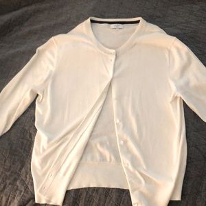 White sweater (short cardigan)